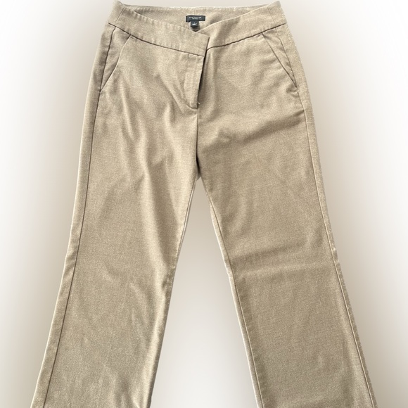 Ann Taylor Factory medium khaki trousers size 2 - Picture 2 of 4